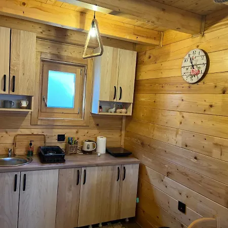 Joka I Drvene Kucice