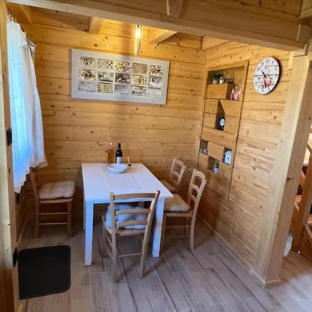 Joka I Drvene Kucice Tatil Evi Vrdnik