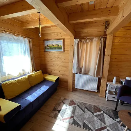 Joka I Drvene Kucice * ורדניק