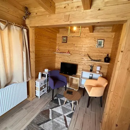 Tatil Evi Joka I Drvene Kucice Vrdnik