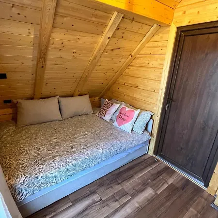 Joka I Drvene Kucice Tatil Evi Vrdnik