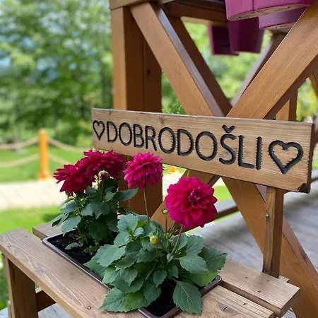 Joka I Drvene Kucice Tatil Evi